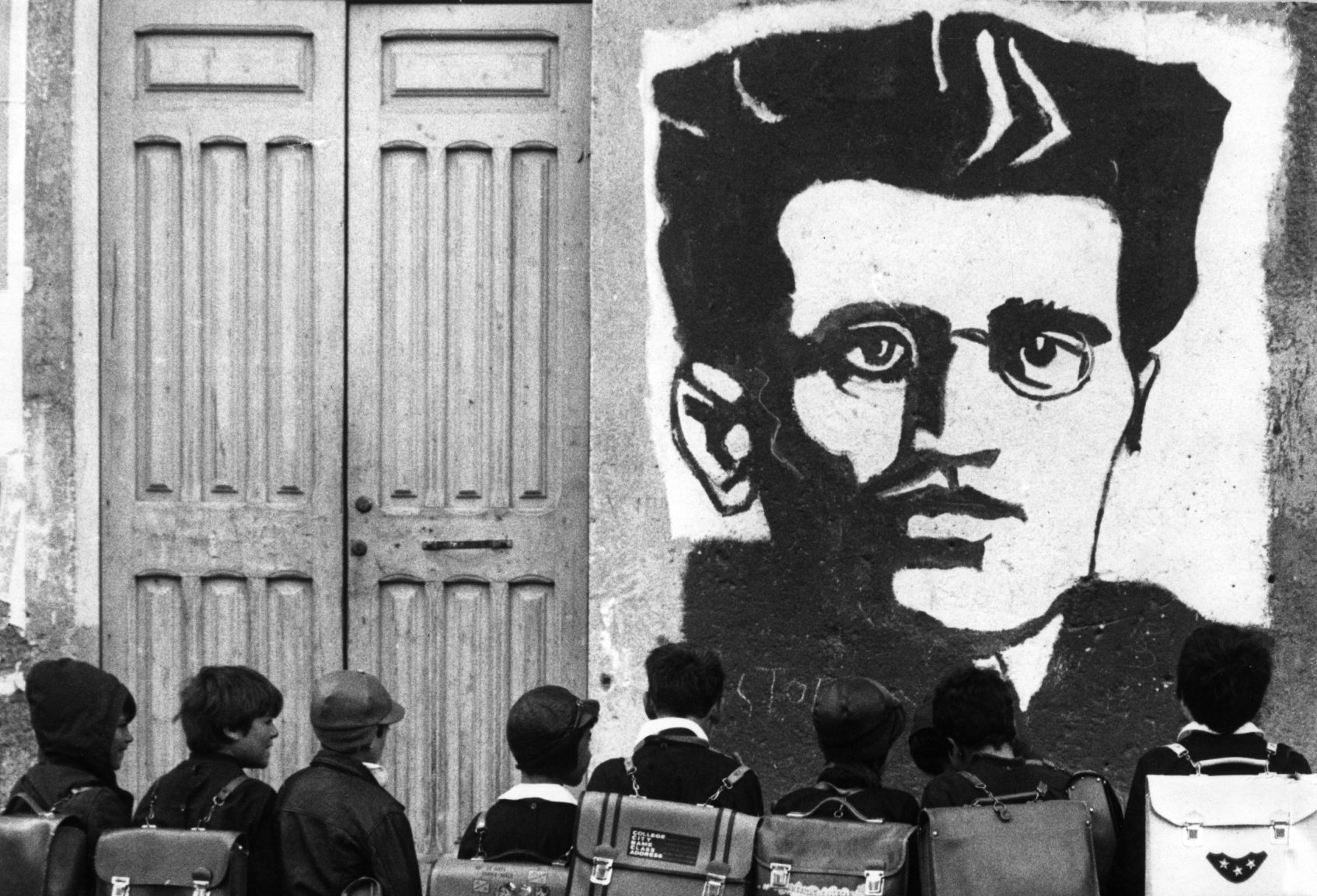 ‘Gaining consent by promising force': Late fascism and Gramsci